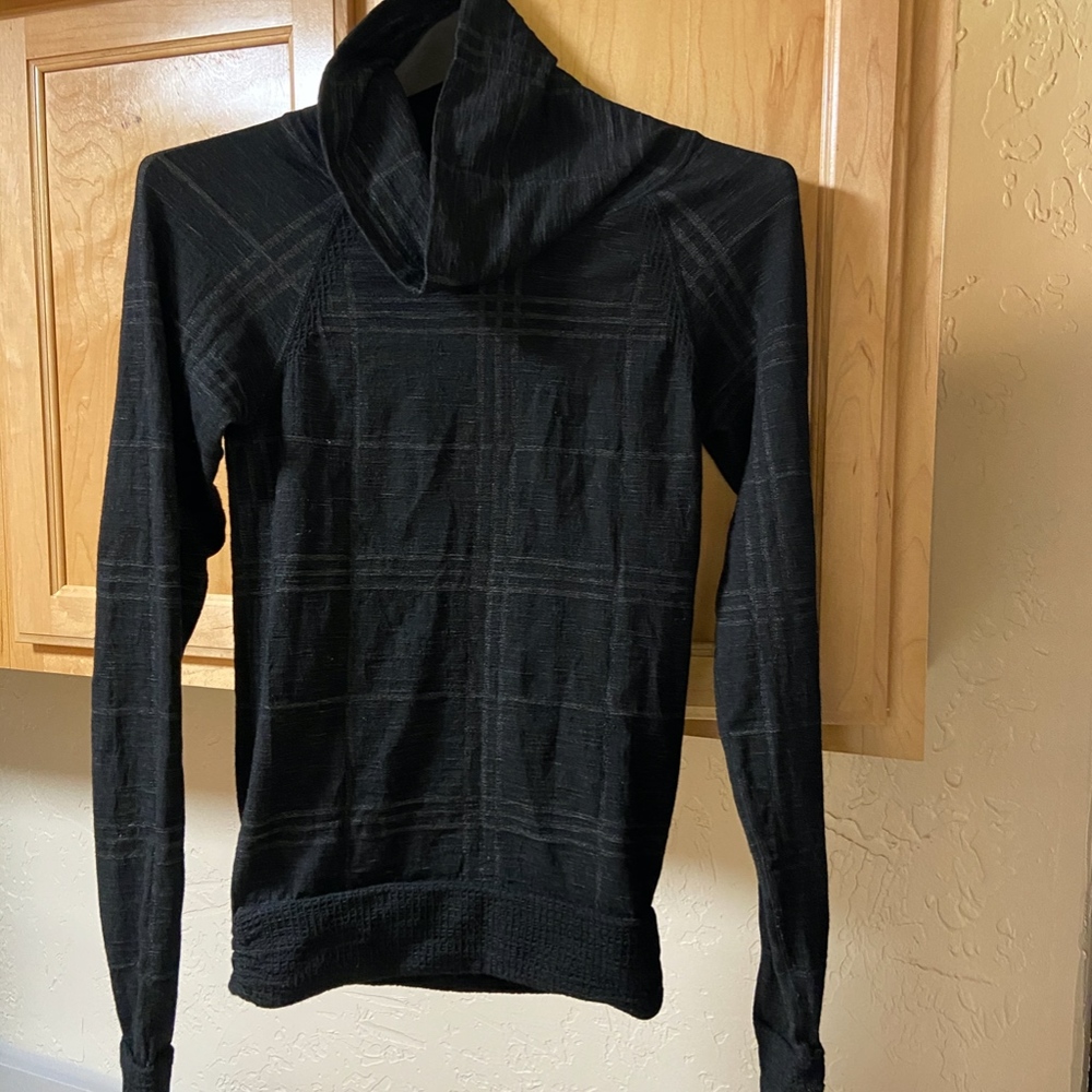 Athleta Wool Blend turtleneck/cowlneck